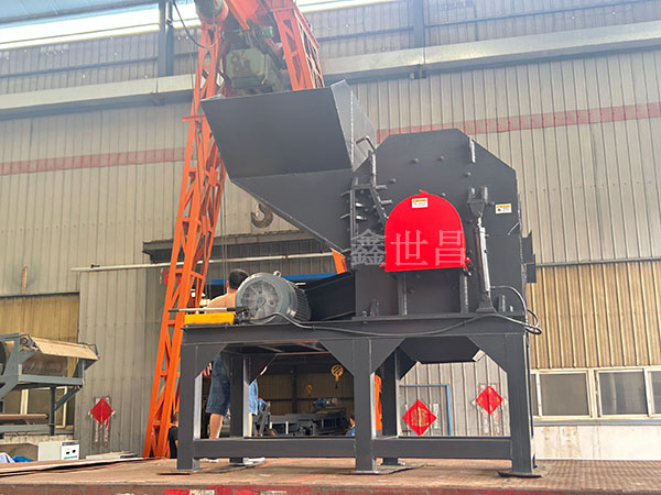 800型金屬破碎機(jī)